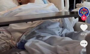 62岁李连杰发文报平安：硬件出了点问题，返厂维修一下