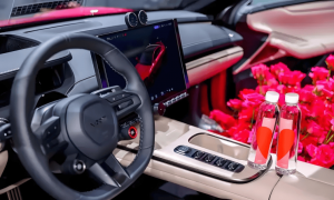 小米汽车PK鸿蒙智行：绝活儿用完了怎么办？