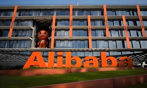 原创 
            张勇在阿里云没做成的事，吴妈快干成了？