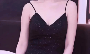 这谁顶得住！李小冉写真赏