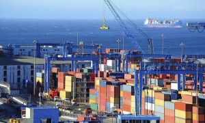 供应链“暗战”：中国用一张“王牌”把美军的时间表逼进死角