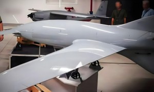 “战斧”导弹与全面袭击俄能源设施,俄乌冲突兵凶战危?