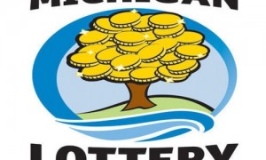 77岁老太中2868万大奖隐瞒家人 要分30年领取