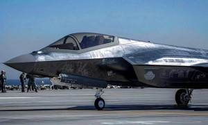 中国双六代舰载机曝光,2035年上舰时间确定,F-35C遭断代式碾压
