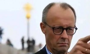 俄罗斯和北约军舰碰撞开火!欧盟未能将被冻结俄资产交给乌克兰