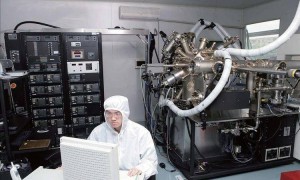 原创 
            跟着美国“封锁”中国芯,日本吃了大亏