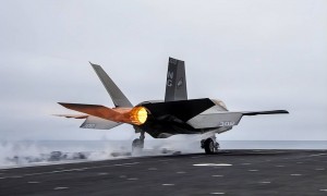 福建舰电磁弹射歼-35引爆日本网络,技术差距刺痛历史心结