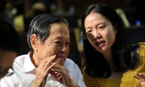 遗产风波落幕!相伴21年翁帆含泪坦言杨振宁生前安排:除生活费外全捐教育事业