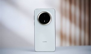 原创 
            干翻苹果,华为Mate70 Air亮相,支持eSIM卡,价格有惊喜